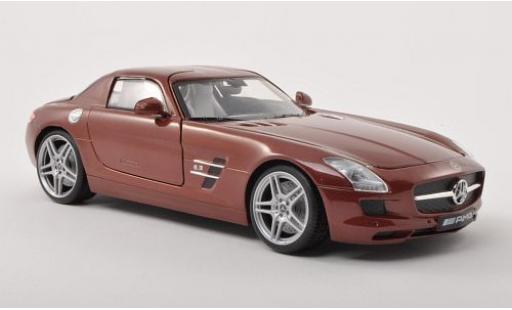 Diecast model cars Mercedes SLS Coupe AMG (C197) met.-brown 1/18 Motormax