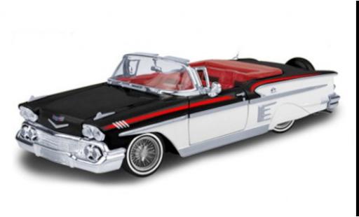 Diecast model cars Chevrolet Impala SS black/white 1958 1/24 Motormax