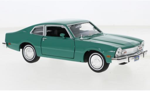 Diecast model cars Ford Maverick Berline green 1974 1/24 Motormax