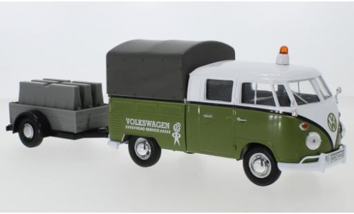 Diecast model cars Volkswagen T1 Base Doppelkabine green/white Road Service with Anh&Atilde;&curren;nger 1/24 Motormax