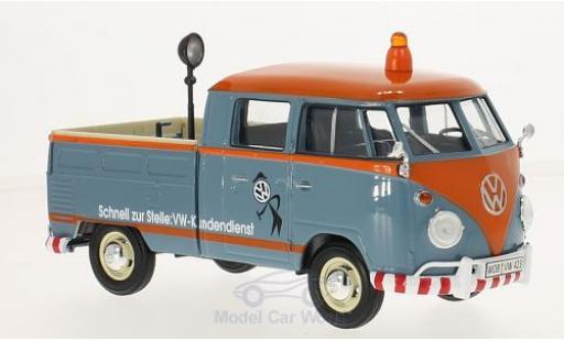 Diecast model cars Volkswagen T1 A Kundendienst Pick Up with Ladegut 1/24 Motormax
