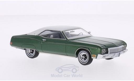 Diecast model cars Buick Riviera coupe Mk.II metallic green/white 1970 1/43 Neo