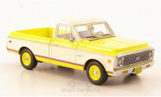 Diecast model cars Chevrolet C-10 Pickup yellow/white 1971 1/43 Neo