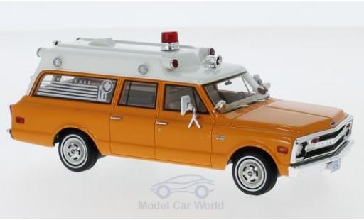 Diecast model cars Chevrolet Suburban ambulance orange/white 1970 1/43 Neo