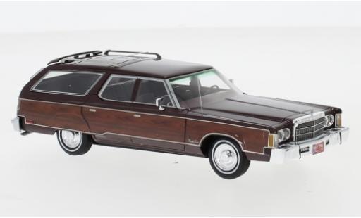 Diecast model cars Chrysler Town & Country Station Wagon metallic red/Holzoptik 1976 1/43 Neo