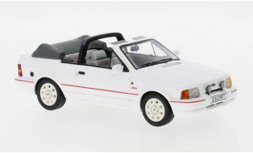 Diecast model cars Ford Escort XR3i Cabriolet MKIV Convertible white 1986 1/43 Neo