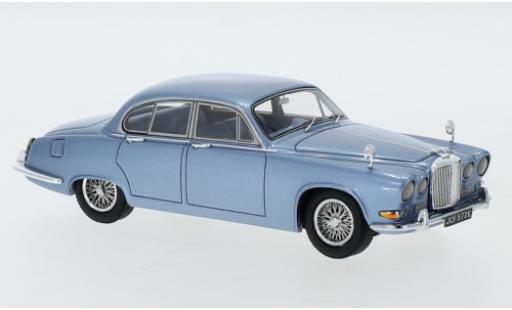 Diecast model cars Jaguar 420 Base metallic blue RHD 1967 1/43 Neo