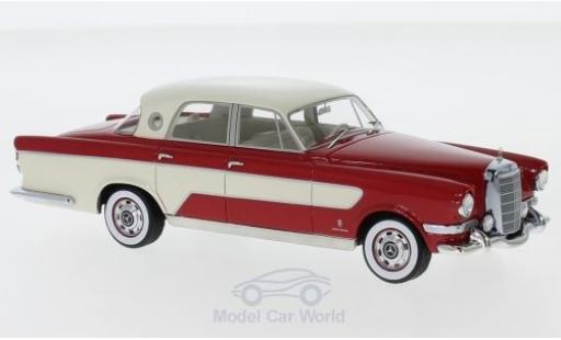 Diecast model cars Mercedes Ghia 300C Base Ghia 300C Berlina red/beige 1956 1/43 Neo
