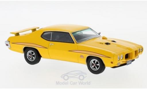Diecast model cars Pontiac GTO The Judge yellow 1970 1/43 Neo