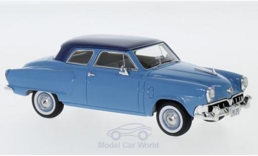Diecast model cars Studebaker Champion Custom 2-door Sedan blue/blue 1952 1/43 Neo