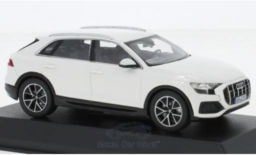Diecast model cars Audi Q8 suv white 2018 1/43 Norev