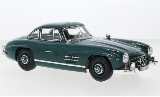 Diecast model cars Mercedes 300 Base SL (W198) green 1954 1/18 Norev