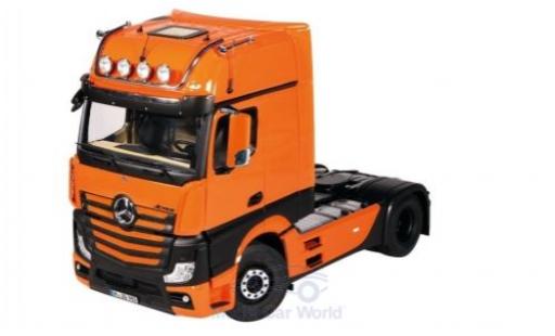 Diecast model cars Mercedes Actros Gigaspace 4X2 orange/black 1/18 NZG