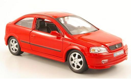 Diecast model cars Opel Astra Base red 1/24 Welly