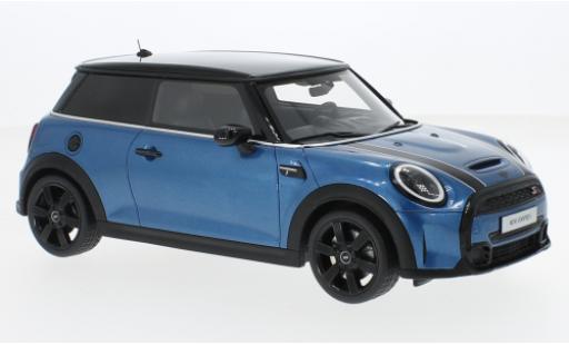Diecast model cars Mini Cooper S metallise blue/black 2021 1/18 Ottomobile