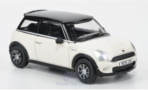 Diecast model cars Mini Cooper S white/black 2005 1/76 Oxford