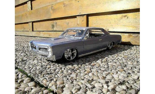 Pontiac GTO 1966 1/18 Welly blue ciel diecast model cars