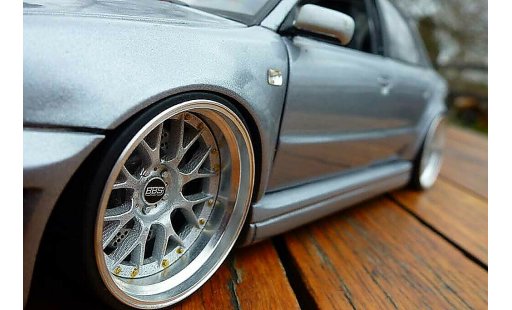 Audi S4 berline 1/18 Ut Models grey jantes BBS 20 pouces diecast model cars