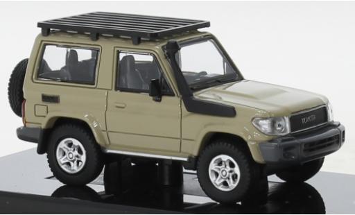 Diecast model cars Toyota Land Cruiser 70 71 SWB beige 2014 1/64 Para64