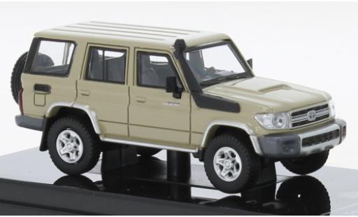 Diecast model cars Toyota Land Cruiser 70 76 beige 2014 1/64 Para64
