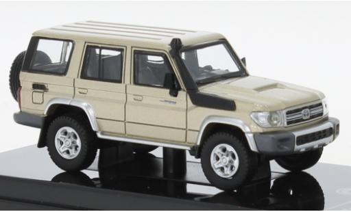 Diecast model cars Toyota Land Cruiser 70 76 metallise beige 2014 1/64 Para64