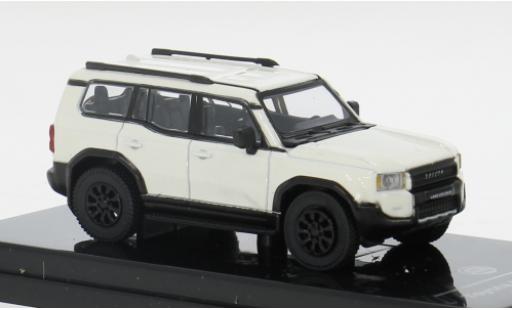 Diecast model cars Toyota Land Cruiser 250 white 2024 1/64 Para64
