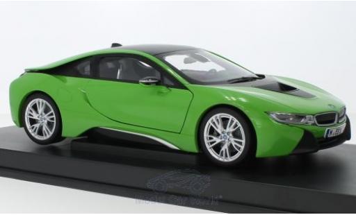 Diecast model cars Bmw i8 Coupe green 1/18 Paragon