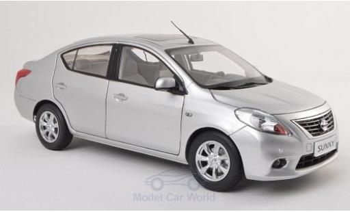 Diecast model cars Nissan Sunny Base grey 2010 1/18 Paudi