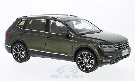 Diecast model cars Volkswagen Tiguan Base L metallic brown without Vitrine 1/18 Paudi
