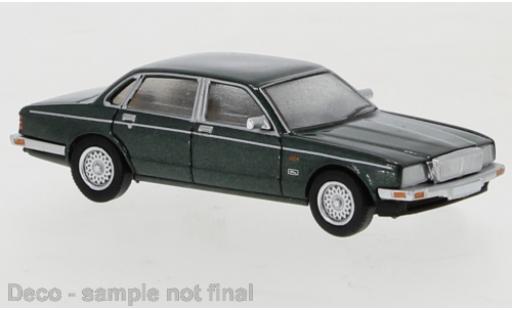 Diecast model cars Jaguar XJ XJ40 40 metallic green 1986 1/87 PCX87