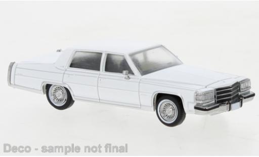 Diecast model cars Cadillac Fleetwood Brougham white 1982 1/87 PCX87