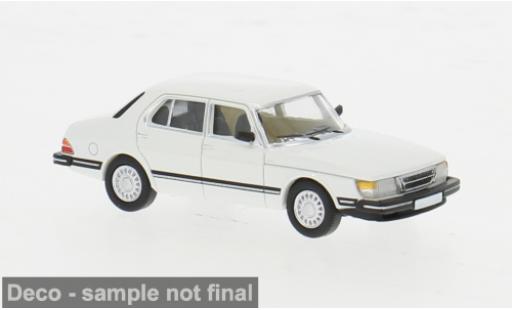 Diecast model cars Saab 900 Limousine white 1981 1/87 PCX87