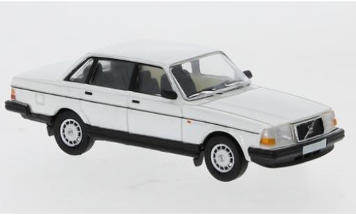 Diecast model cars Volvo 240 Base white 1989 1/87 PCX87
