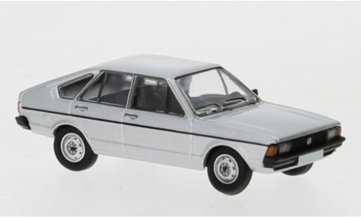 Diecast model cars Volkswagen Passat B1 grey 1977 1/87 PCX87
