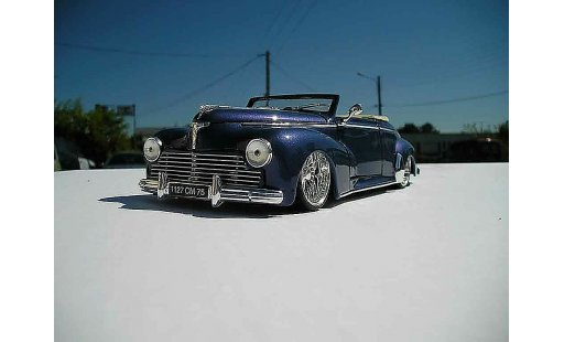Peugeot 203 cabriolet 1/18 Solido 1954 blue metalise jantes low riders diecast model cars