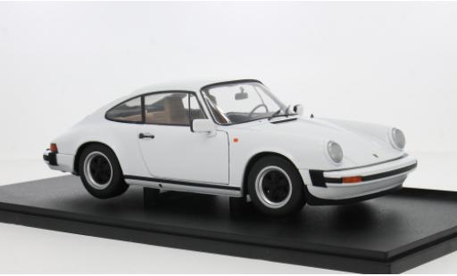 Diecast model cars Porsche 911 SC 3.0 white 1/18 Solido