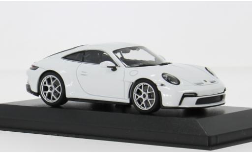Diecast model cars Porsche 911 S S/T white 2023 1/43 Minichamps