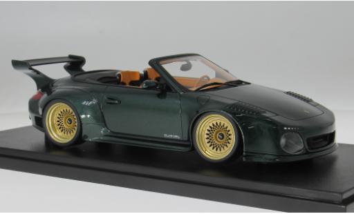 Diecast model cars Porsche 911 Base green 2024 1/18 GT Spirit