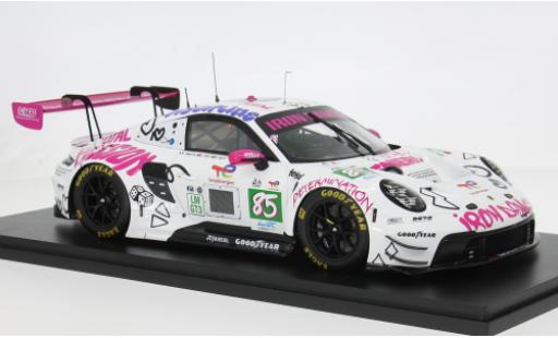 Diecast model cars Porsche 911 GT3 R LMGT3 24h Le Mans 2025 #85 C.Martin/.Frey 1/18 Spark