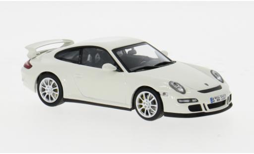 Diecast model cars Porsche 911 GT3 white 2006 Sport Auto Collection 1/43 Minichamps