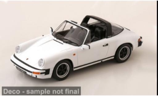 Diecast model cars Porsche 911 SC white 1983 1/18 KK Scale