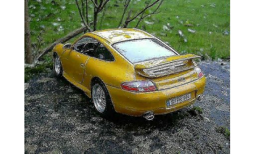 Porsche 911 GT3 1/18 Burago 99 yellow diecast model cars