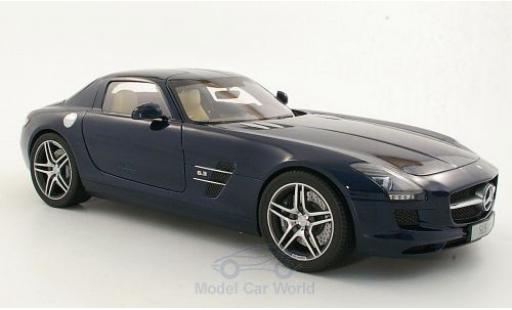 Diecast model cars Mercedes SLS Coupe AMG (C197) metallic blue 1/12 Premium ClassiXXs