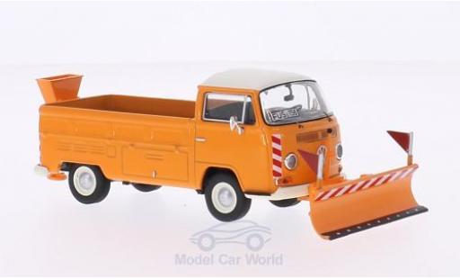 Diecast model cars Volkswagen T2 A flatbed orange/white Winterdienst with R&Atilde;&curren;umschild and Salzstreuer 1/43 Premium ClassiXXs