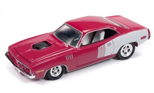 Diecast model cars Plymouth Barracuda 1971 pink/white 1/64 Racing Champions