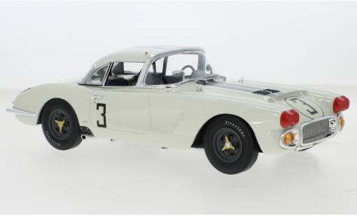 Diecast model cars Chevrolet Corvette course C1 No.3 Briggs S. Cunningham 24h Le Mans 1960 1/18 RAR   Real Art Replicas