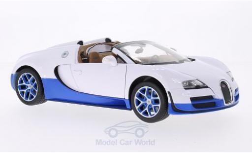 Diecast model cars Bugatti Veyron Vitesse 16.4 Grand Sport white/blue 1/18 Rastar