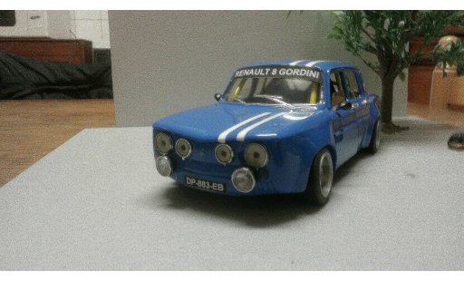 Renault 8 Gordini 1/18 Burago blue kit large groupe A diecast model cars