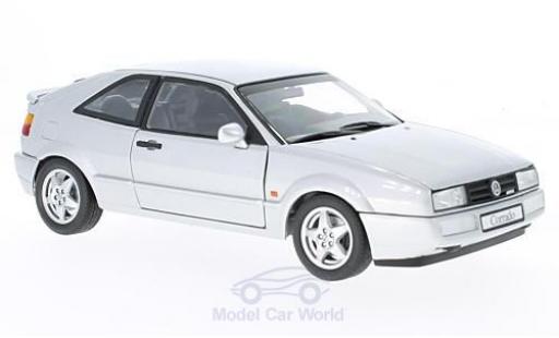 Diecast model cars Volkswagen Corrado VR6 grey 1/18 Revell