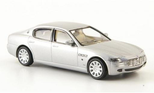 Diecast model cars Maserati Quattroporte Base grey 2003 1/87 Ricko